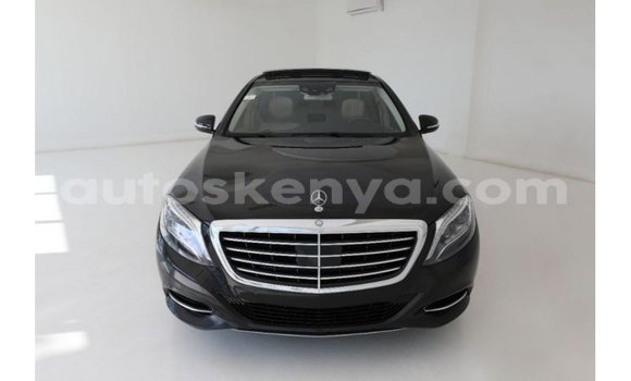 Imported Mercedes‒Benz 1117 Black Netiree iti Import - Dubai keessatti Central Kenya keessatti