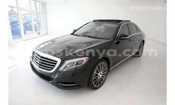 Imported Mercedes‒Benz 1117 Black Netiree iti Import - Dubai keessatti Central Kenya keessatti Imported Mercedes‒Benz 1117 Black Netiree iti Import - Dubai keessatti Central Kenya keessatti
