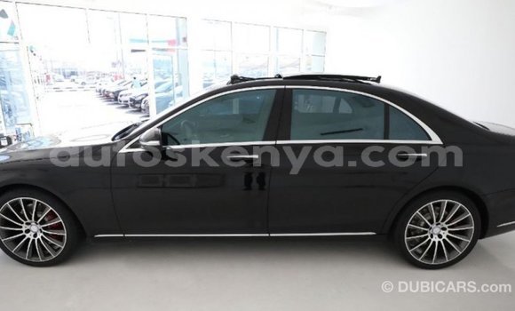 Imported Mercedes‒Benz 1117 Black Netiree iti Import - Dubai keessatti Central Kenya keessatti Imported Mercedes‒Benz 1117 Black Netiree iti Import - Dubai keessatti Central Kenya keessatti