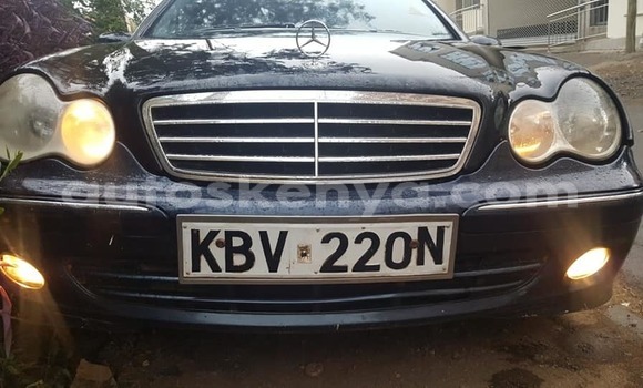 Buy Used Mercedes‒Benz C–Class Black Car in Nairobi in Nairobi Buy Used Mercedes‒Benz C–Class Black Car in Nairobi in Nairobi