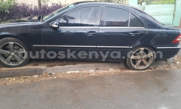 Buy Used Mercedes‒Benz C–Class Black Car in Nairobi in Nairobi Buy Used Mercedes‒Benz C–Class Black Car in Nairobi in Nairobi