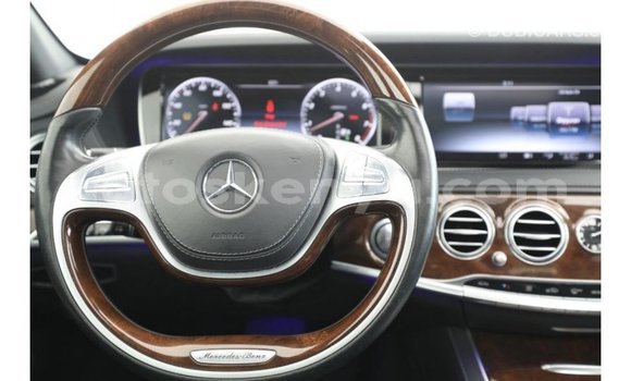 Buy Import Mercedes‒Benz 1117 Black Truck in Import - Dubai in Central Kenya Buy Import Mercedes‒Benz 1117 Black Truck in Import - Dubai in Central Kenya