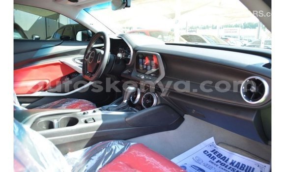 Nunua Imported Chevrolet Camaro Nyeusi Gari ndani ya Import - Dubai nchini Kati Kenya Nunua Imported Chevrolet Camaro Nyeusi Gari ndani ya Import - Dubai nchini Kati Kenya
