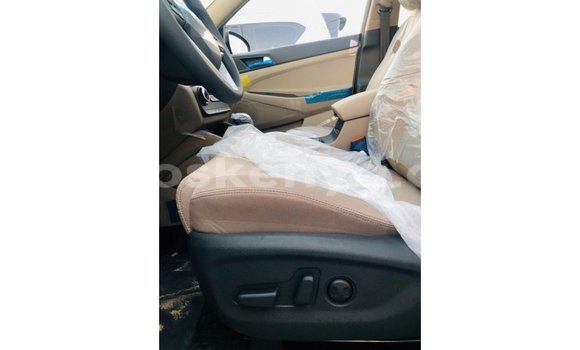Nunua Imported Hyundai Tucson Nyingine Gari ndani ya Import - Dubai nchini Kati Kenya Nunua Imported Hyundai Tucson Nyingine Gari ndani ya Import - Dubai nchini Kati Kenya