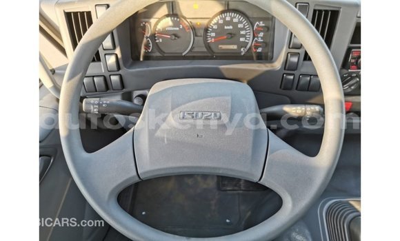 Nunua Imported Isuzu Bighorn Nyeupe Lori ndani ya Import - Dubai nchini Kati Kenya Nunua Imported Isuzu Bighorn Nyeupe Lori ndani ya Import - Dubai nchini Kati Kenya
