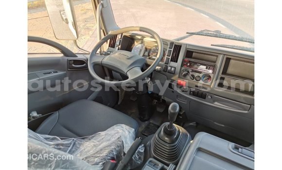 Nunua Imported Isuzu Bighorn Nyeupe Lori ndani ya Import - Dubai nchini Kati Kenya Nunua Imported Isuzu Bighorn Nyeupe Lori ndani ya Import - Dubai nchini Kati Kenya