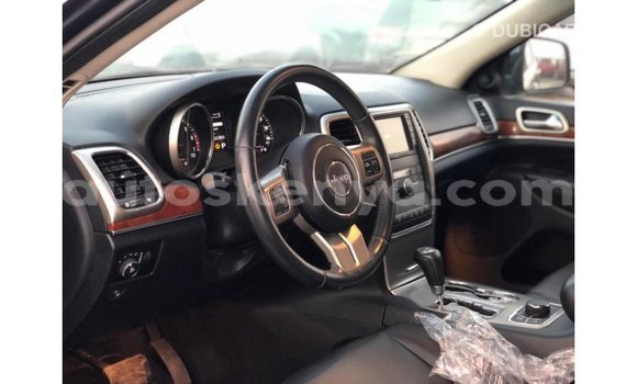 Buy Import Jeep Grand Cherokee Black Car in Import - Dubai in Central Kenya Buy Import Jeep Grand Cherokee Black Car in Import - Dubai in Central Kenya