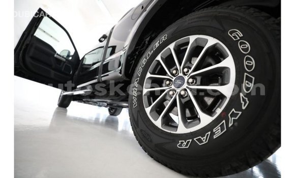 Nunua Imported Ford Club Wagon Nyeusi Gari ndani ya Import - Dubai nchini Kati Kenya Nunua Imported Ford Club Wagon Nyeusi Gari ndani ya Import - Dubai nchini Kati Kenya