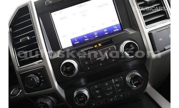 Nunua Imported Ford Club Wagon Nyeusi Gari ndani ya Import - Dubai nchini Kati Kenya Nunua Imported Ford Club Wagon Nyeusi Gari ndani ya Import - Dubai nchini Kati Kenya