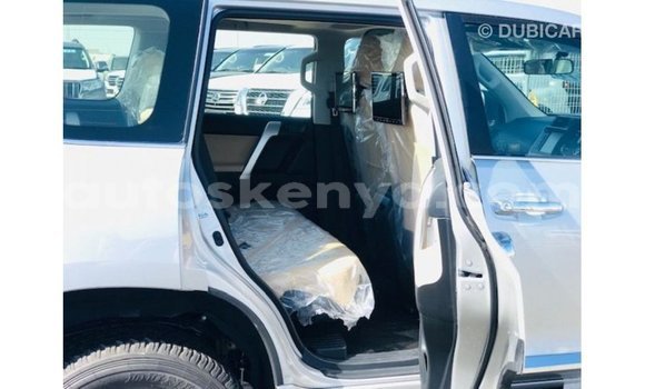 Imported Toyota Prado Other Makiinaa iti Import - Dubai keessatti Central Kenya keessatti Imported Toyota Prado Other Makiinaa iti Import - Dubai keessatti Central Kenya keessatti