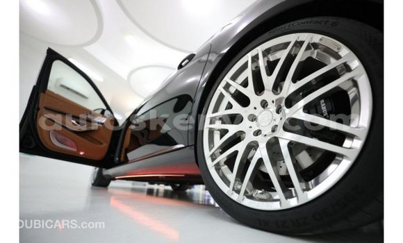 Imported Mercedes‒Benz 600 Black Makiinaa iti Import - Dubai keessatti Central Kenya keessatti Imported Mercedes‒Benz 600 Black Makiinaa iti Import - Dubai keessatti Central Kenya keessatti