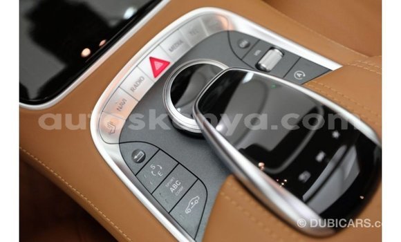 Imported Mercedes‒Benz 600 Black Makiinaa iti Import - Dubai keessatti Central Kenya keessatti Imported Mercedes‒Benz 600 Black Makiinaa iti Import - Dubai keessatti Central Kenya keessatti