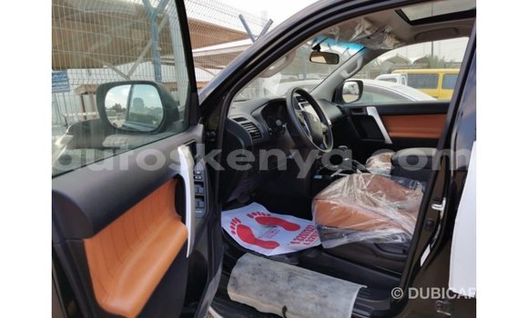 Nunua Imported Toyota Prado Nyeusi Gari ndani ya Import - Dubai nchini Kati Kenya Nunua Imported Toyota Prado Nyeusi Gari ndani ya Import - Dubai nchini Kati Kenya
