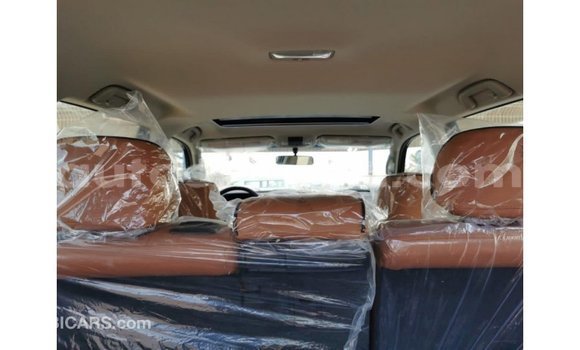 Nunua Imported Toyota Prado Nyeusi Gari ndani ya Import - Dubai nchini Kati Kenya Nunua Imported Toyota Prado Nyeusi Gari ndani ya Import - Dubai nchini Kati Kenya