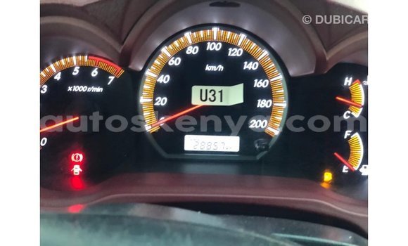 Imported Toyota Hilux White Makiinaa iti Import - Dubai keessatti Central Kenya keessatti Imported Toyota Hilux White Makiinaa iti Import - Dubai keessatti Central Kenya keessatti