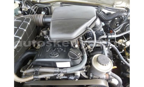 Imported Toyota Prado Other Makiinaa iti Import - Dubai keessatti Central Kenya keessatti Imported Toyota Prado Other Makiinaa iti Import - Dubai keessatti Central Kenya keessatti