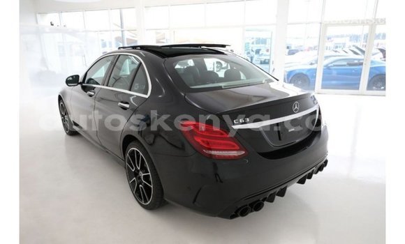 Nunua Imported Mercedes‒Benz 1117 Nyeusi Lori ndani ya Import - Dubai nchini Kati Kenya Nunua Imported Mercedes‒Benz 1117 Nyeusi Lori ndani ya Import - Dubai nchini Kati Kenya