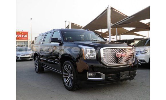 Nunua Imported GMC Yukon Nyeusi Gari ndani ya Import - Dubai nchini Kati Kenya