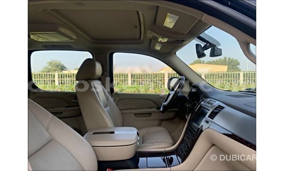 Imported Cadillac Escalade Black Makiinaa iti Import - Dubai keessatti Central Kenya keessatti Imported Cadillac Escalade Black Makiinaa iti Import - Dubai keessatti Central Kenya keessatti