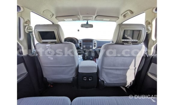 Nunua Imported Mitsubishi Pajero Nyingine Gari ndani ya Import - Dubai nchini Kati Kenya Nunua Imported Mitsubishi Pajero Nyingine Gari ndani ya Import - Dubai nchini Kati Kenya