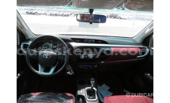 Nunua Imported Toyota Hilux Nyeupe Gari ndani ya Import - Dubai nchini Kati Kenya Nunua Imported Toyota Hilux Nyeupe Gari ndani ya Import - Dubai nchini Kati Kenya