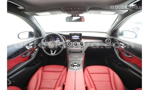 Nunua Imported Mercedes‒Benz GLC Nyeupe Gari ndani ya Import - Dubai nchini Kati Kenya Nunua Imported Mercedes‒Benz GLC Nyeupe Gari ndani ya Import - Dubai nchini Kati Kenya