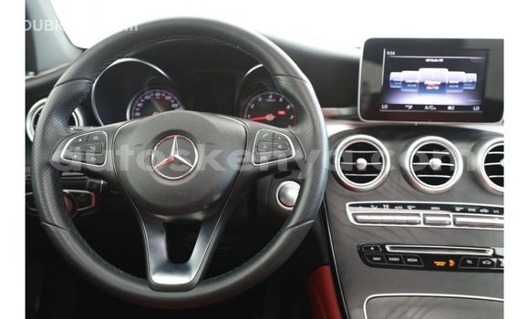 Nunua Imported Mercedes‒Benz GLC Nyeupe Gari ndani ya Import - Dubai nchini Kati Kenya Nunua Imported Mercedes‒Benz GLC Nyeupe Gari ndani ya Import - Dubai nchini Kati Kenya