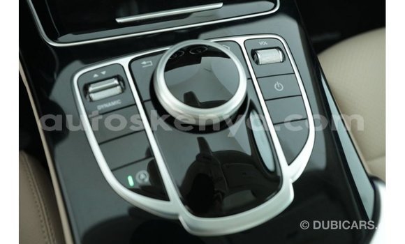 Nunua Imported Mercedes‒Benz 1117 Nyeupe Lori ndani ya Import - Dubai nchini Kati Kenya Nunua Imported Mercedes‒Benz 1117 Nyeupe Lori ndani ya Import - Dubai nchini Kati Kenya