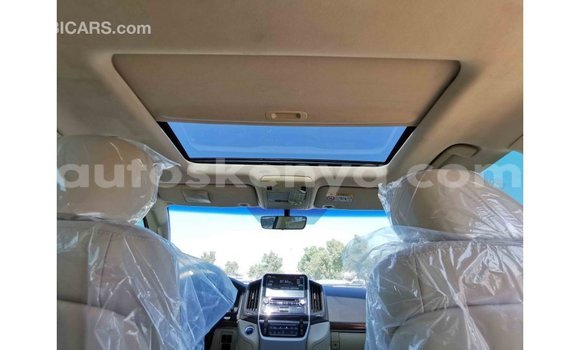 Imported Toyota Land Cruiser Black Makiinaa iti Import - Dubai keessatti Central Kenya keessatti Imported Toyota Land Cruiser Black Makiinaa iti Import - Dubai keessatti Central Kenya keessatti
