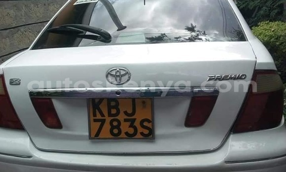 Nunua Ilio tumika Toyota Premio Nyeupe Gari ndani ya Nairobi nchini Nairobi