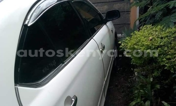 Oofamaa Toyota Premio White Makiinaa iti Nairobi keessatti Nairobi keessatti Oofamaa Toyota Premio White Makiinaa iti Nairobi keessatti Nairobi keessatti