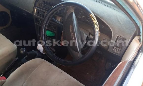 Oofamaa Toyota Corolla Blue Makiinaa iti Nairobi keessatti Nairobi keessatti Oofamaa Toyota Corolla Blue Makiinaa iti Nairobi keessatti Nairobi keessatti