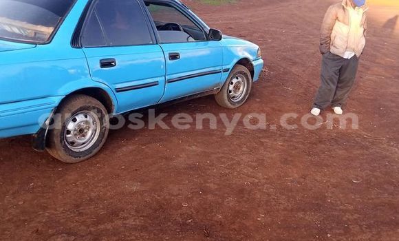 Oofamaa Toyota Corolla Blue Makiinaa iti Nairobi keessatti Nairobi keessatti Oofamaa Toyota Corolla Blue Makiinaa iti Nairobi keessatti Nairobi keessatti