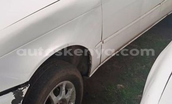 Oofamaa Toyota Corolla White Makiinaa iti Nairobi keessatti Nairobi keessatti Oofamaa Toyota Corolla White Makiinaa iti Nairobi keessatti Nairobi keessatti