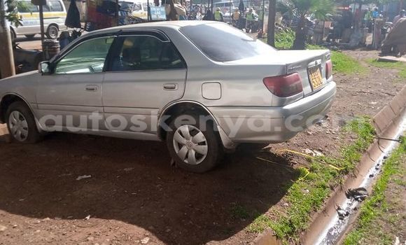 Oofamaa Toyota Carina Silver Makiinaa iti Nairobi keessatti Nairobi keessatti Oofamaa Toyota Carina Silver Makiinaa iti Nairobi keessatti Nairobi keessatti