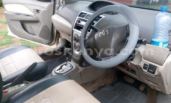 Oofamaa Toyota Belta White Makiinaa iti Nairobi keessatti Nairobi keessatti Oofamaa Toyota Belta White Makiinaa iti Nairobi keessatti Nairobi keessatti