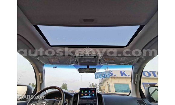 Nunua Imported Toyota Land Cruiser Nyingine Gari ndani ya Import - Dubai nchini Kati Kenya Nunua Imported Toyota Land Cruiser Nyingine Gari ndani ya Import - Dubai nchini Kati Kenya