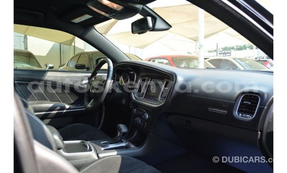 Nunua Imported Dodge Charger Nyeusi Gari ndani ya Import - Dubai nchini Kati Kenya Nunua Imported Dodge Charger Nyeusi Gari ndani ya Import - Dubai nchini Kati Kenya