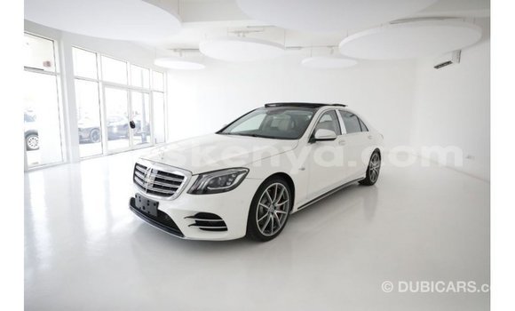 Nunua Imported Mercedes‒Benz 1117 Nyeupe Lori ndani ya Import - Dubai nchini Kati Kenya Nunua Imported Mercedes‒Benz 1117 Nyeupe Lori ndani ya Import - Dubai nchini Kati Kenya