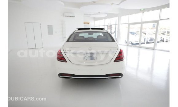 Nunua Imported Mercedes‒Benz 1117 Nyeupe Lori ndani ya Import - Dubai nchini Kati Kenya Nunua Imported Mercedes‒Benz 1117 Nyeupe Lori ndani ya Import - Dubai nchini Kati Kenya