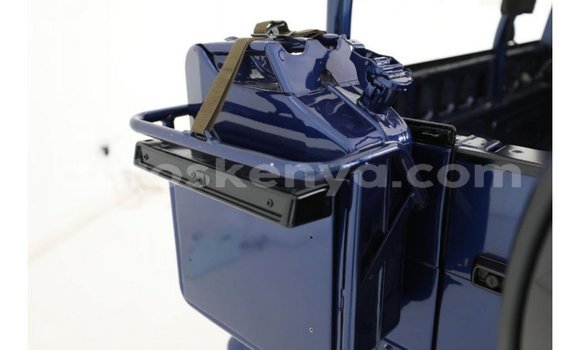 Nunua Imported PUCH Pinzgauer Bluu Gari ndani ya Import - Dubai nchini Kati Kenya Nunua Imported PUCH Pinzgauer Bluu Gari ndani ya Import - Dubai nchini Kati Kenya