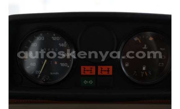 Nunua Imported PUCH Pinzgauer Bluu Gari ndani ya Import - Dubai nchini Kati Kenya Nunua Imported PUCH Pinzgauer Bluu Gari ndani ya Import - Dubai nchini Kati Kenya