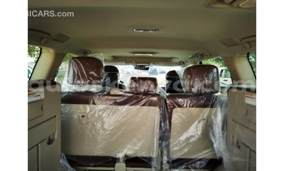 Nunua Imported Toyota Land Cruiser Nyingine Gari ndani ya Import - Dubai nchini Kati Kenya Nunua Imported Toyota Land Cruiser Nyingine Gari ndani ya Import - Dubai nchini Kati Kenya