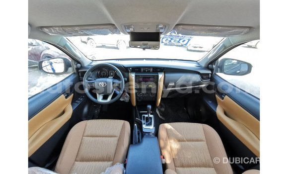 Nunua Imported Toyota Fortuner Nyingine Gari ndani ya Import - Dubai nchini Kati Kenya Nunua Imported Toyota Fortuner Nyingine Gari ndani ya Import - Dubai nchini Kati Kenya