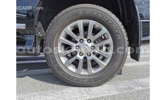 Buy Import Toyota Prado Black Car in Import - Dubai in Central Kenya Buy Import Toyota Prado Black Car in Import - Dubai in Central Kenya