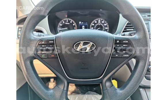 Nunua Imported Hyundai Sonata Nyingine Gari ndani ya Import - Dubai nchini Kati Kenya Nunua Imported Hyundai Sonata Nyingine Gari ndani ya Import - Dubai nchini Kati Kenya