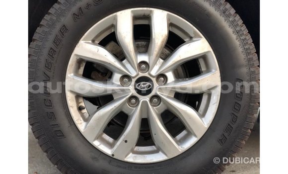 Buy Import Hyundai Santa Fe Other Car in Import - Dubai in Central Kenya Buy Import Hyundai Santa Fe Other Car in Import - Dubai in Central Kenya