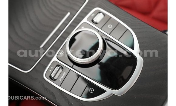 Nunua Imported Mercedes‒Benz 1117 Nyeupe Lori ndani ya Import - Dubai nchini Kati Kenya Nunua Imported Mercedes‒Benz 1117 Nyeupe Lori ndani ya Import - Dubai nchini Kati Kenya