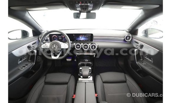 Imported Mercedes‒Benz 250 White Makiinaa iti Import - Dubai keessatti Central Kenya keessatti Imported Mercedes‒Benz 250 White Makiinaa iti Import - Dubai keessatti Central Kenya keessatti