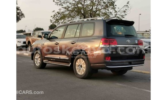 Nunua Imported Toyota Land Cruiser Nyingine Gari ndani ya Import - Dubai nchini Kati Kenya Nunua Imported Toyota Land Cruiser Nyingine Gari ndani ya Import - Dubai nchini Kati Kenya